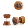 Faux piercing plug en bois de Sawo feuille de cannabis sculptée