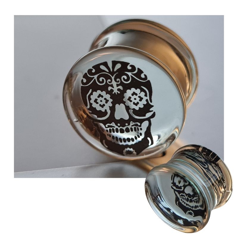 Plug 16mm en pyrex transparent avec tête de mort 5.90€